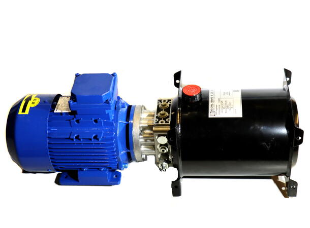 Miniagg. 4,20 ccm 230/400V, 0,75 kW 7L AC motor 3 fas, 1400 omdr.