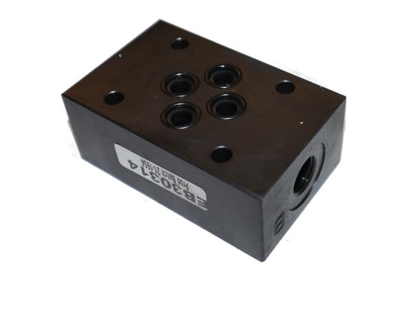 Mellomplate NG06 m/porter A/B i siden 3/8" EB30338